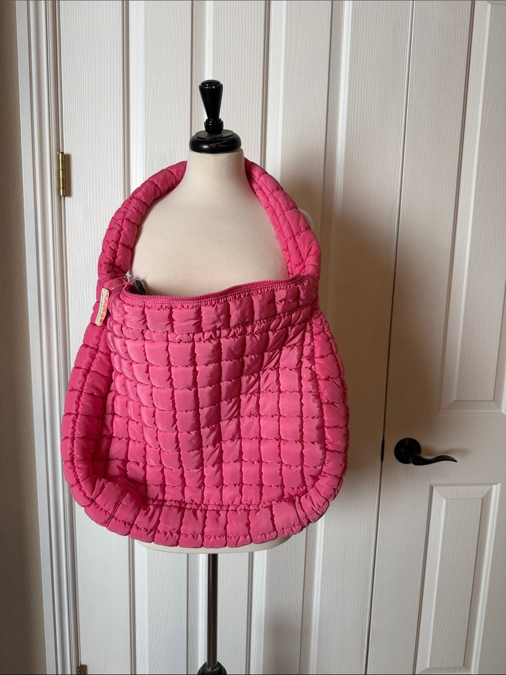 Free movement Quilted Pink Shoulder Tote Bag